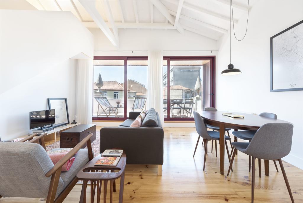 Lovelystay - Top Floor Balcony Apartment Πόρτο Εξωτερικό φωτογραφία